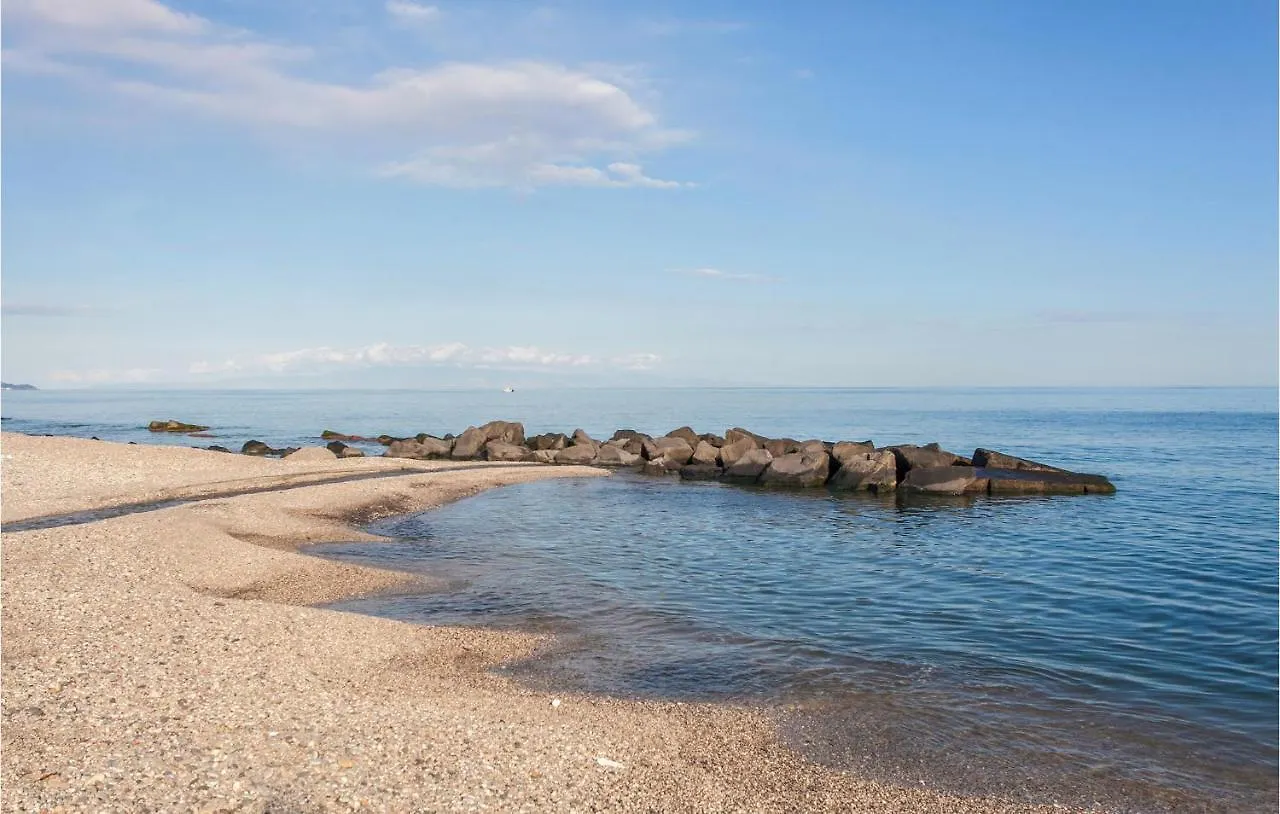 Nice Apartment In Giardini Naxos With Wifi